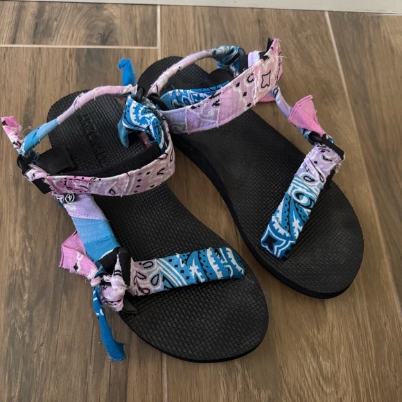 ARIZONA LOVE Trekky Bandana Sandals TDY Blue Pink - Picture 6 of 8